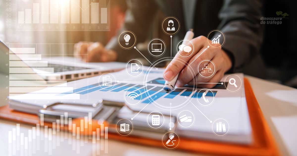 Aprenda como criar tutoriais, a ferramenta mais poderosa para quebrar a barreira de desconfiança do consumidor moderno.